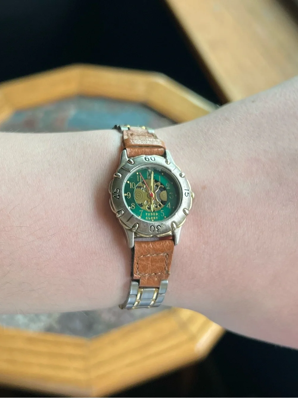 Express Leather Wristwatch